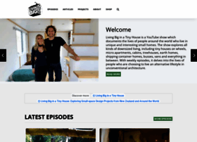 Livingbiginatinyhouse.com thumbnail