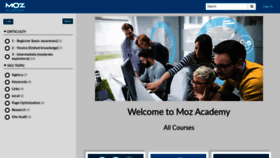 What Academy.moz.com website looked like in 2019 (4 years ago)